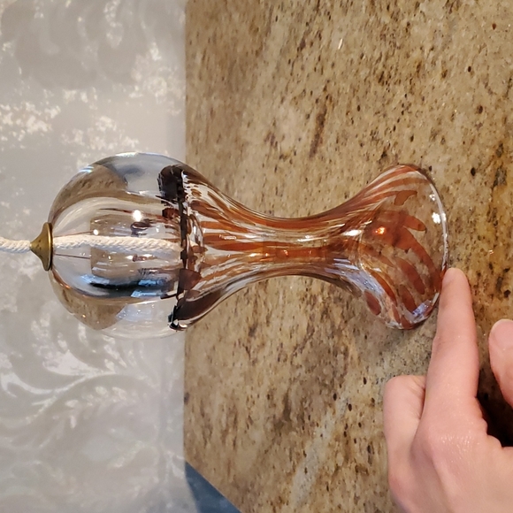 2/20$/ Hand blown glass oil lamp - Picture 9 of 13